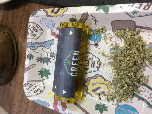 Green Society Rolling Machine photo review